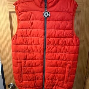 Swiss Tech Men's Red Quilted Puffer Vest
